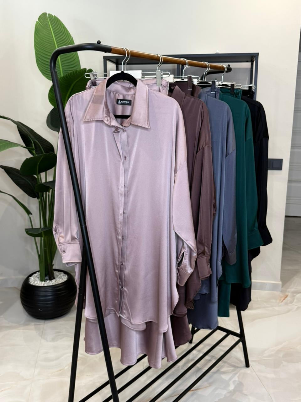 Set with blouse and skirt (Grey)