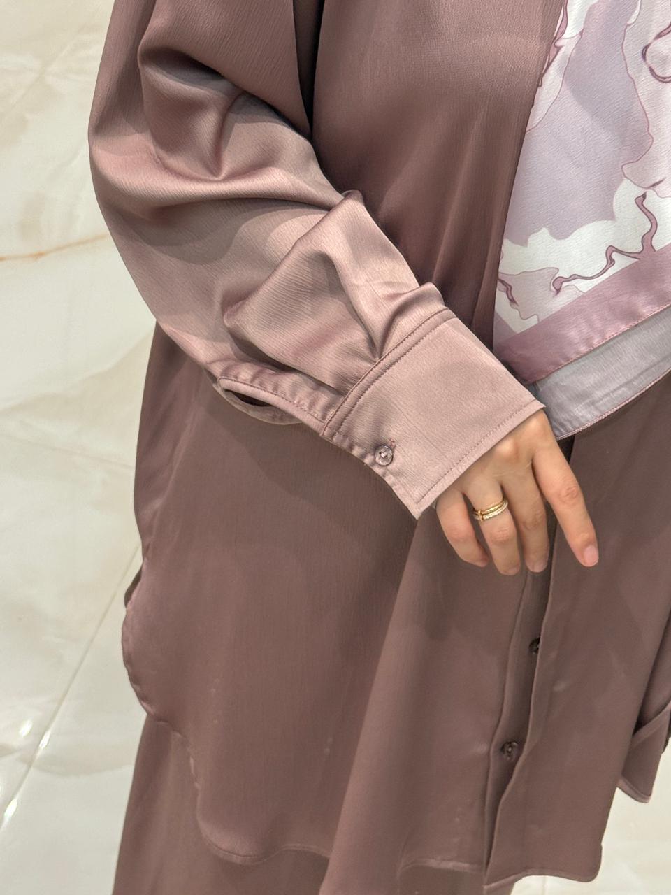 Set blouse with skirt